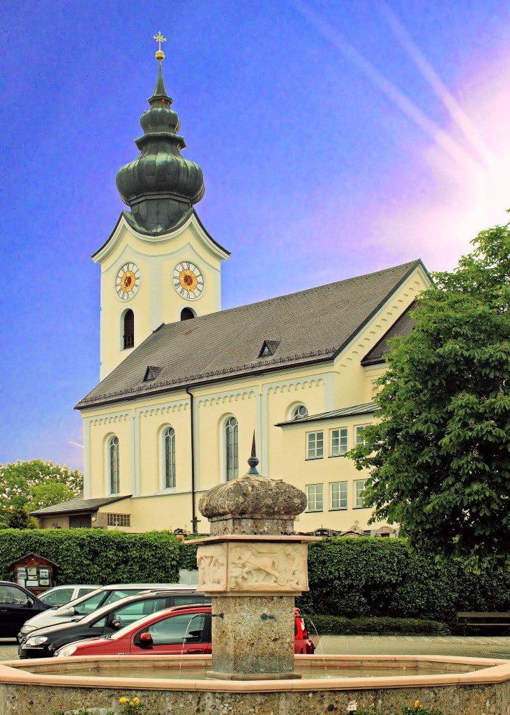 Pfarrkirche zum heiligen Georg in Wals ... aufgenommen am 22.5.2013