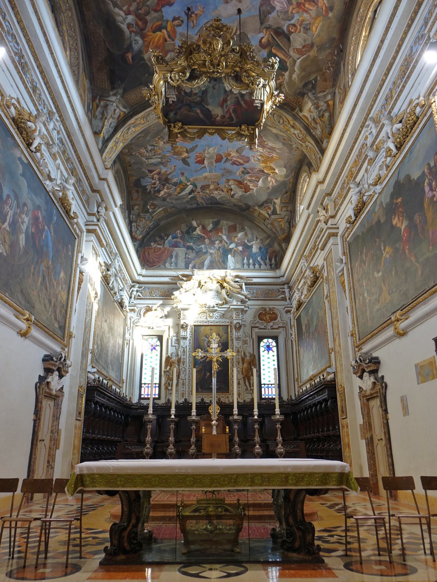 Piacenza, barocker Chorraum der San Antonio Kirche (30.09.2018)