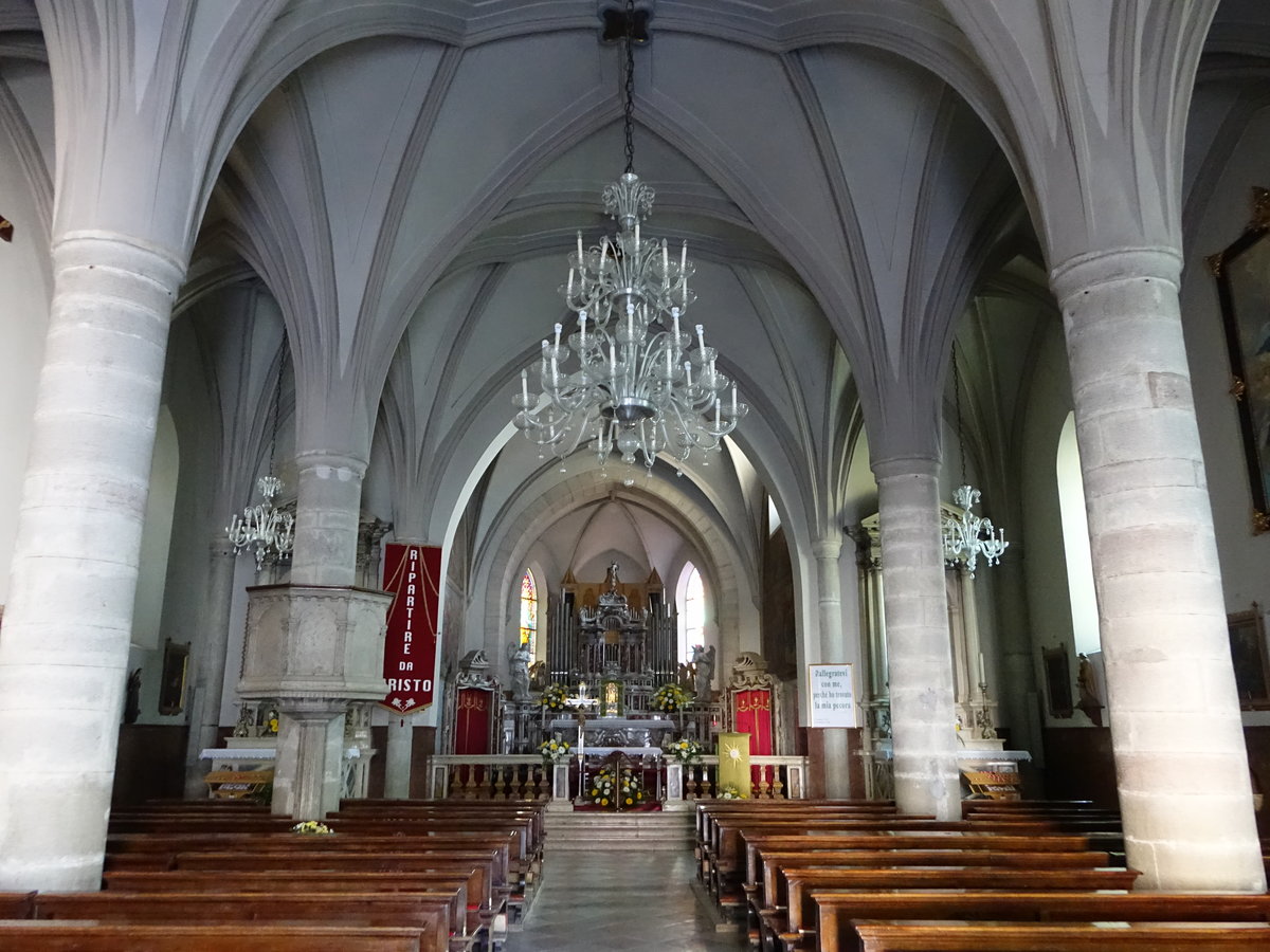Pieve Tesino, gotischer Innenraum der Pfarrkirche della Assunta (17.09.2019)
