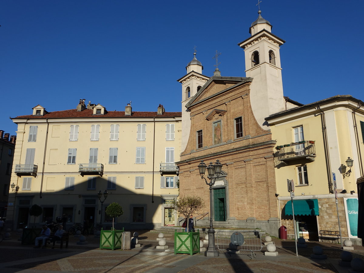 Pinerolo, Pfarrkirche San Rocco, barock erbaut von 1697 bis 1700 (03.10.2018)