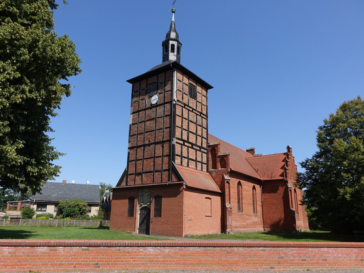 Pollitz, evangelische Kirche, Kirchturm erbaut 1741 (13.08.2025)