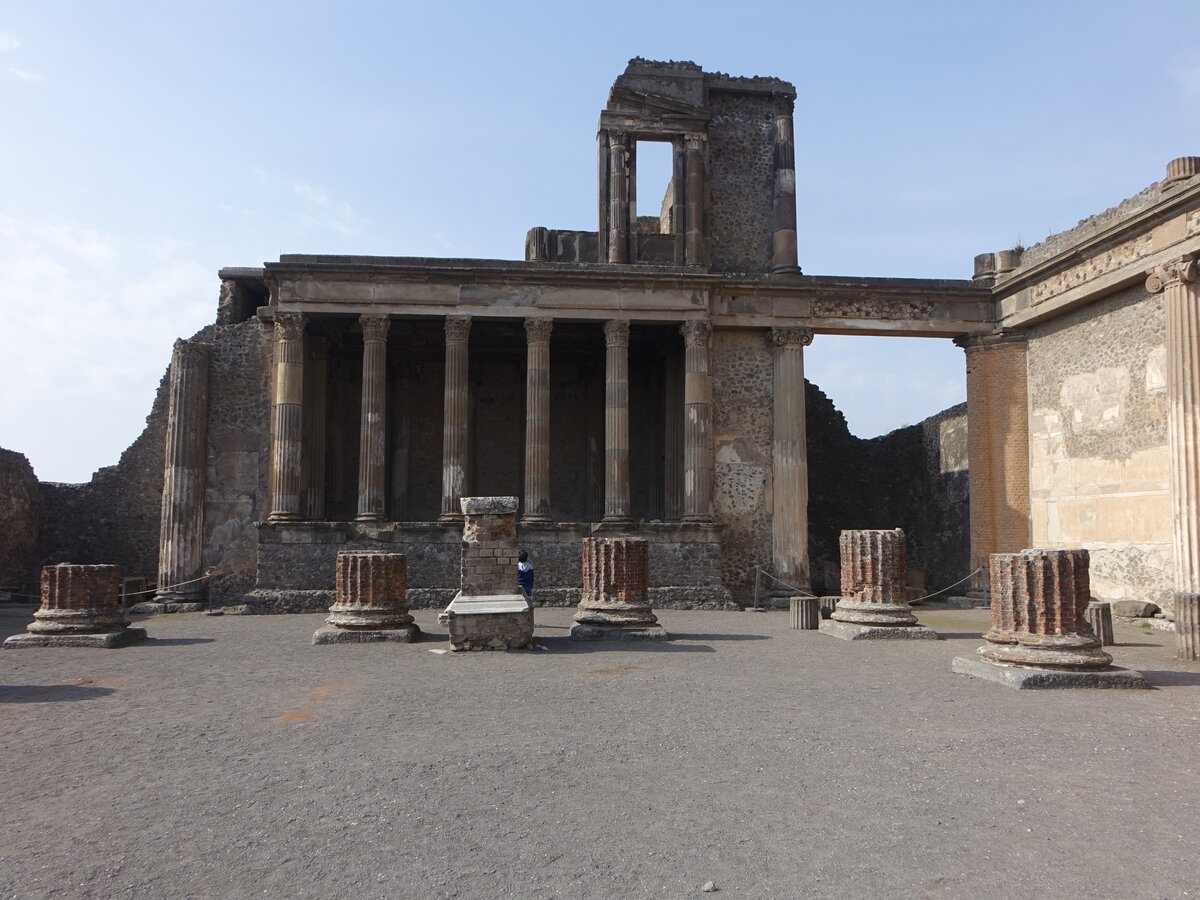Pompei, groe Basilika, erbaut im 2. Jahrhundert v. Chr. (24.02.2023)