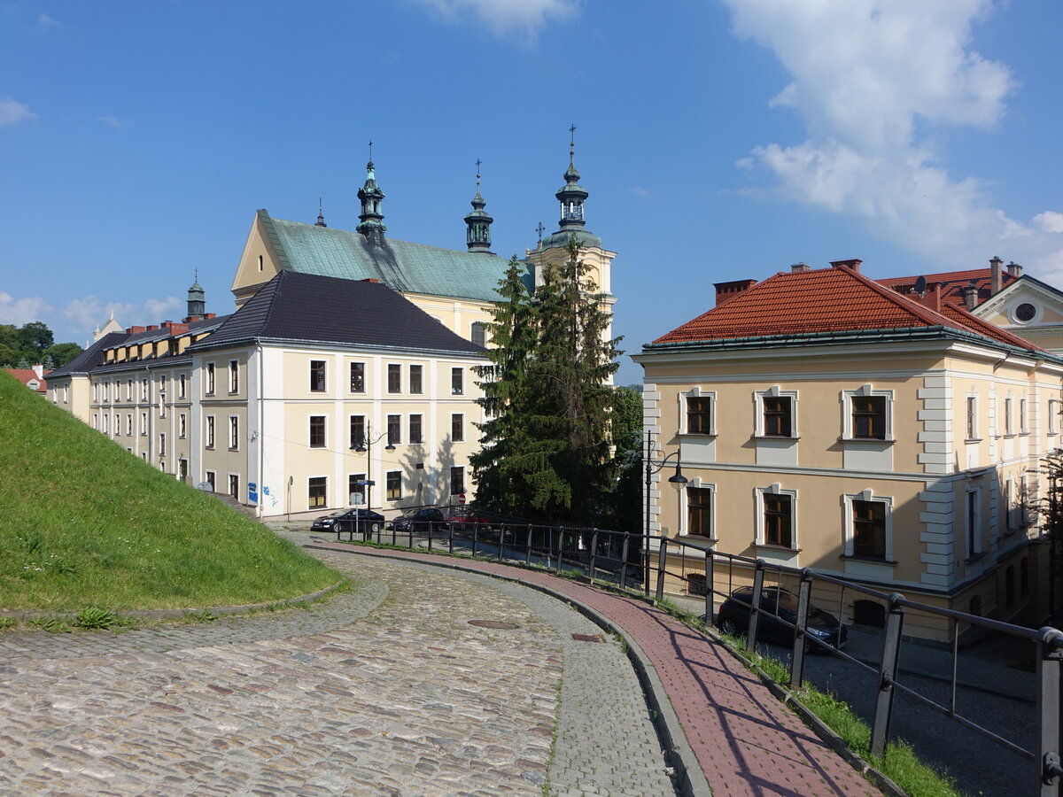 Przemysl, ehem. Jesuitenkloster und Gebude in der Karmelicka Strae (17.06.2021)