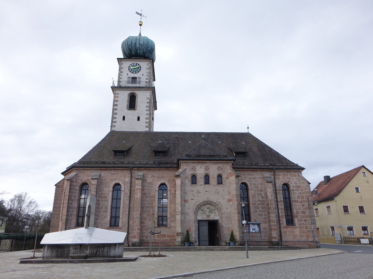 Pyrbaum, Evangelisch-lutherische Pfarrkirche St. Georg, Saalbau mit Chorflankenturm, erbaut bis 1519 von Linhart Schnabel (05.03.2017)