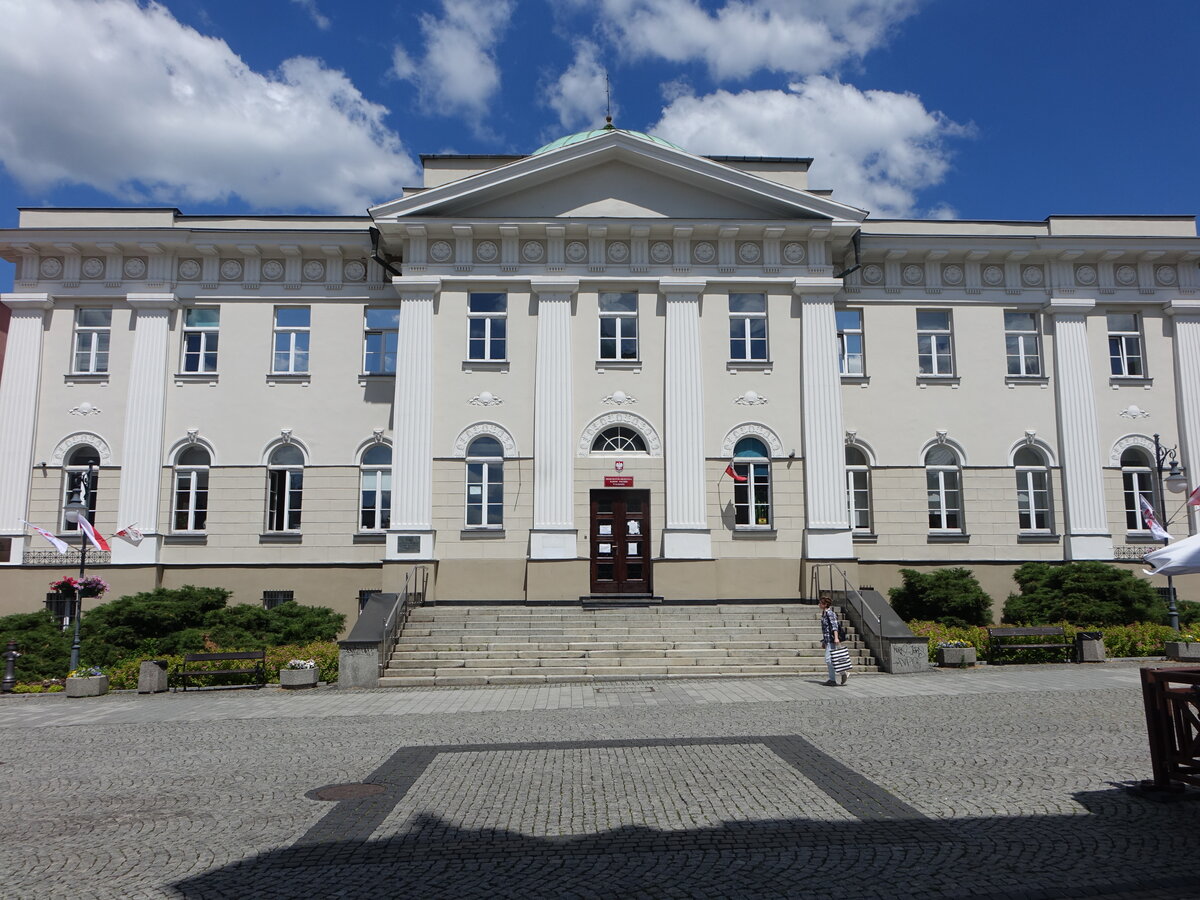 Radom, Gebude der ehemaligen Woiwodschaftsverwaltung, erbaut nach Plnen von Antonio Corazzi (14.06.2021)