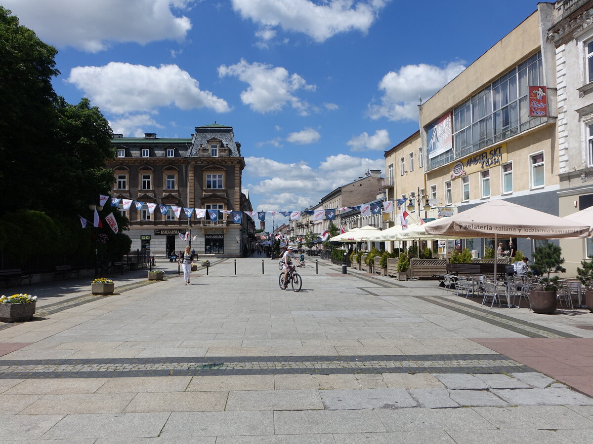 Radom, Gebude entlang der Strae Stefana Zeromskiego (14.06.2021)