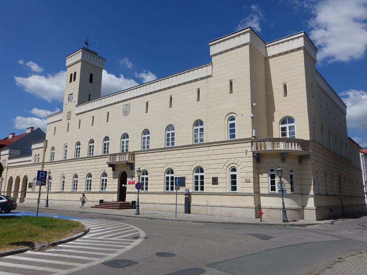 Radom, Rathaus am Rynek Platz, erbaut von 1847 bis 1848 nach Plnen von Enrico Marconi (14.06.2021)