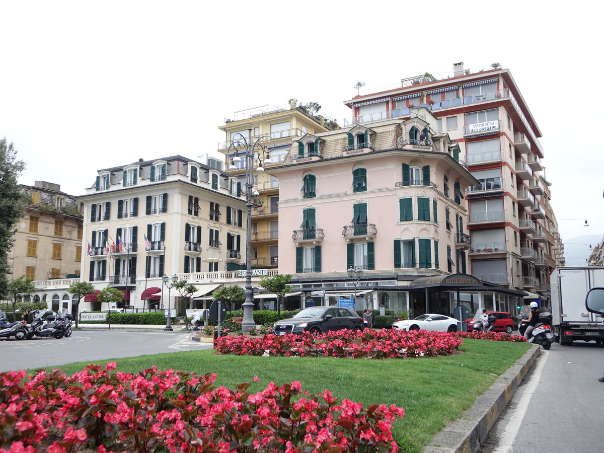 Rapallo, Hotel Astoria an der Piazza 4. Novembre (15.06.2019)