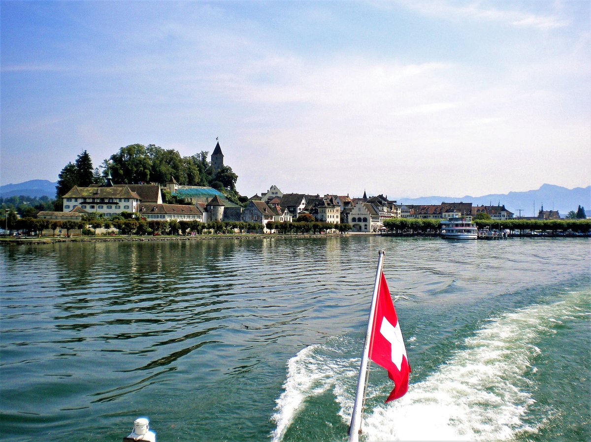 Rapperswil im August, vom Zrichsee aus gesehen - 20.08.2010