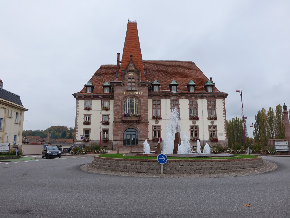 Rathaus von Baccarat (25.10.2015)