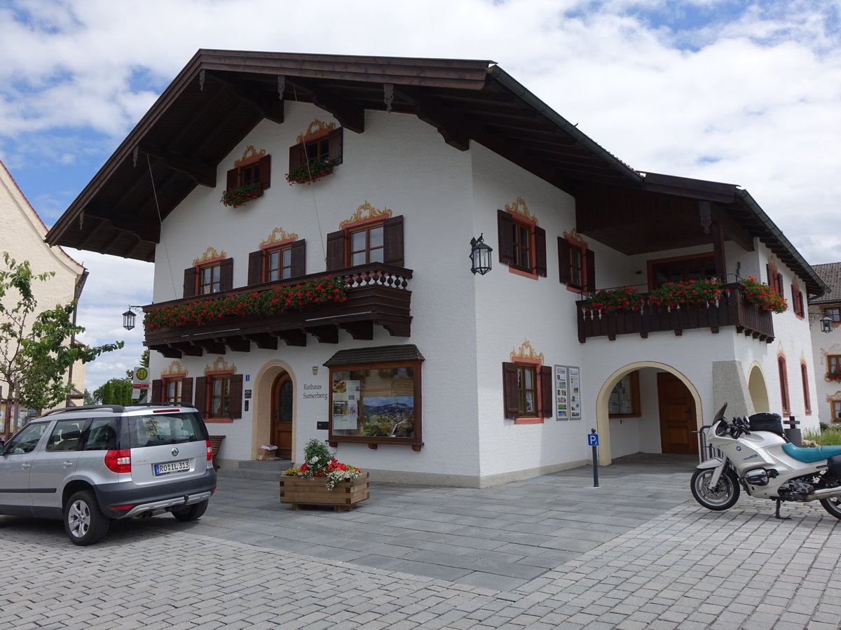 Rathaus von Samerberg am Dorfplatz Trwang (03.07.2016)