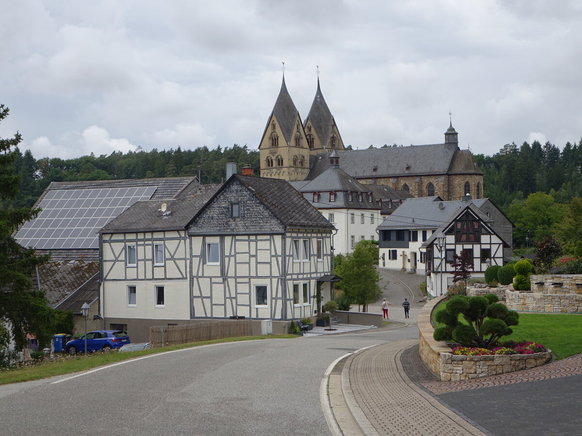 Ravengiersburg, Kloster und Klosterkirche St. Christopherus, gegrndet 1074, Klosterkirche erbaut bis 1497, Langhaus erbaut im 18. Jahrhundert (27.07.2025)