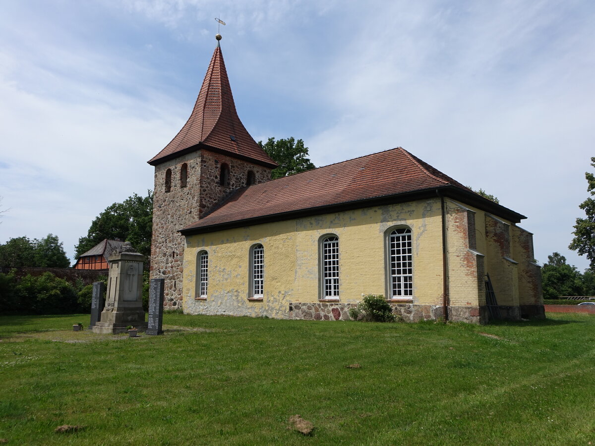 Rebenstorf, evangelische St. Michaelis Kirche, erbaut bis 1839 (20.06.2026)