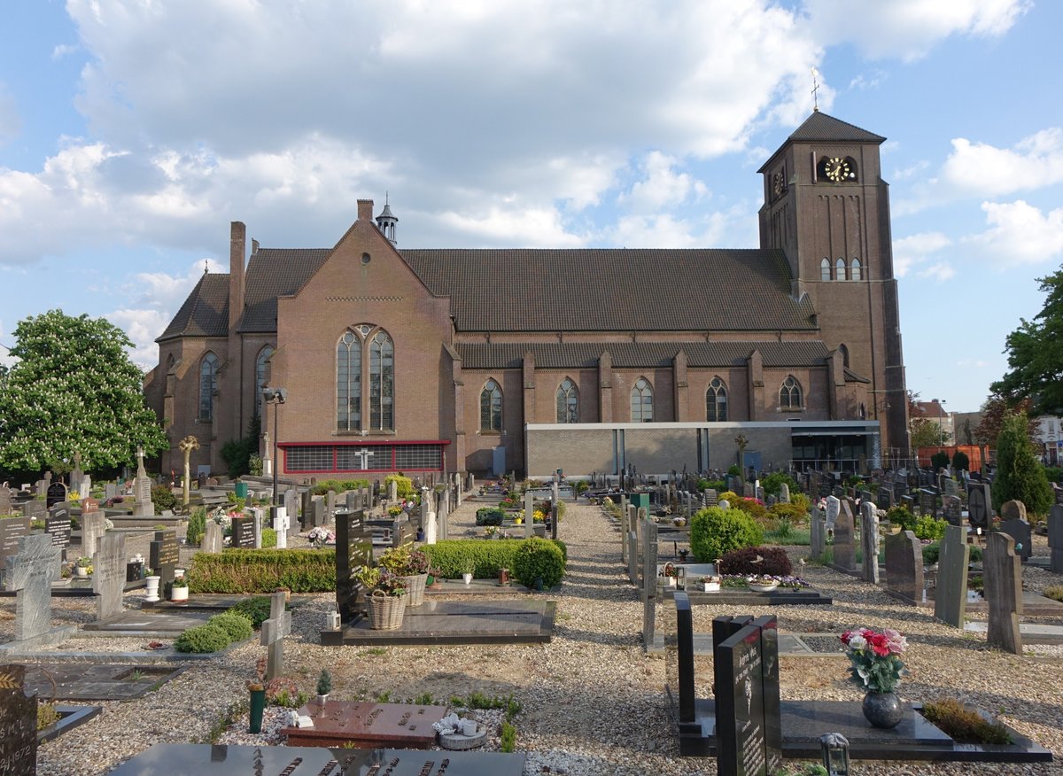 Reformierte Kirche in Haalderen (07.05.2016)