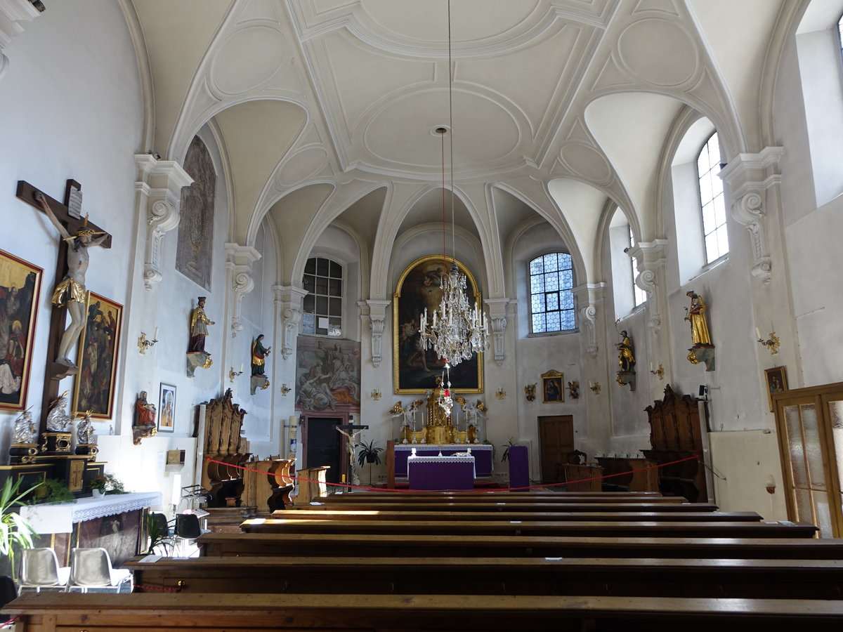 Regensburg, barocker Innenraum von 1760 in der Stiftskirche St. Johann (28.02.2021)