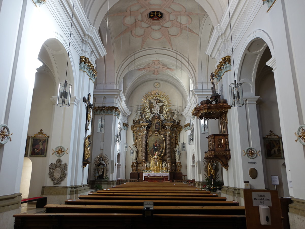 Regensburg, barocker Innenraum der Karmeliterkirche St. Josef (28.02.2021)