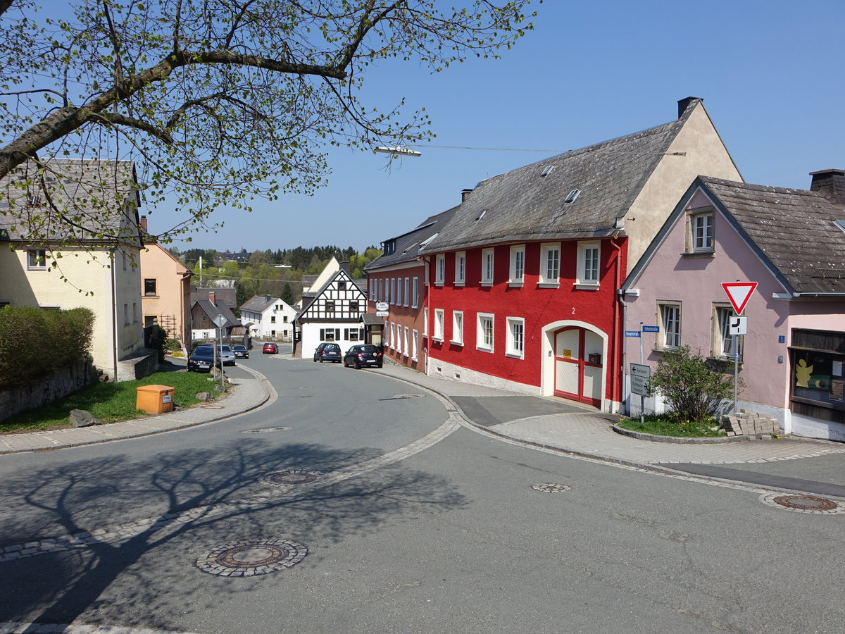 Regnitzlosau, Huser in der Schulstrae (21.04.2018)