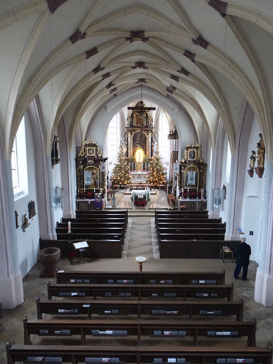 Reischach, barocker Hochalter von 1680 in der Pfarrkirche St. Martin (25.12.2016)