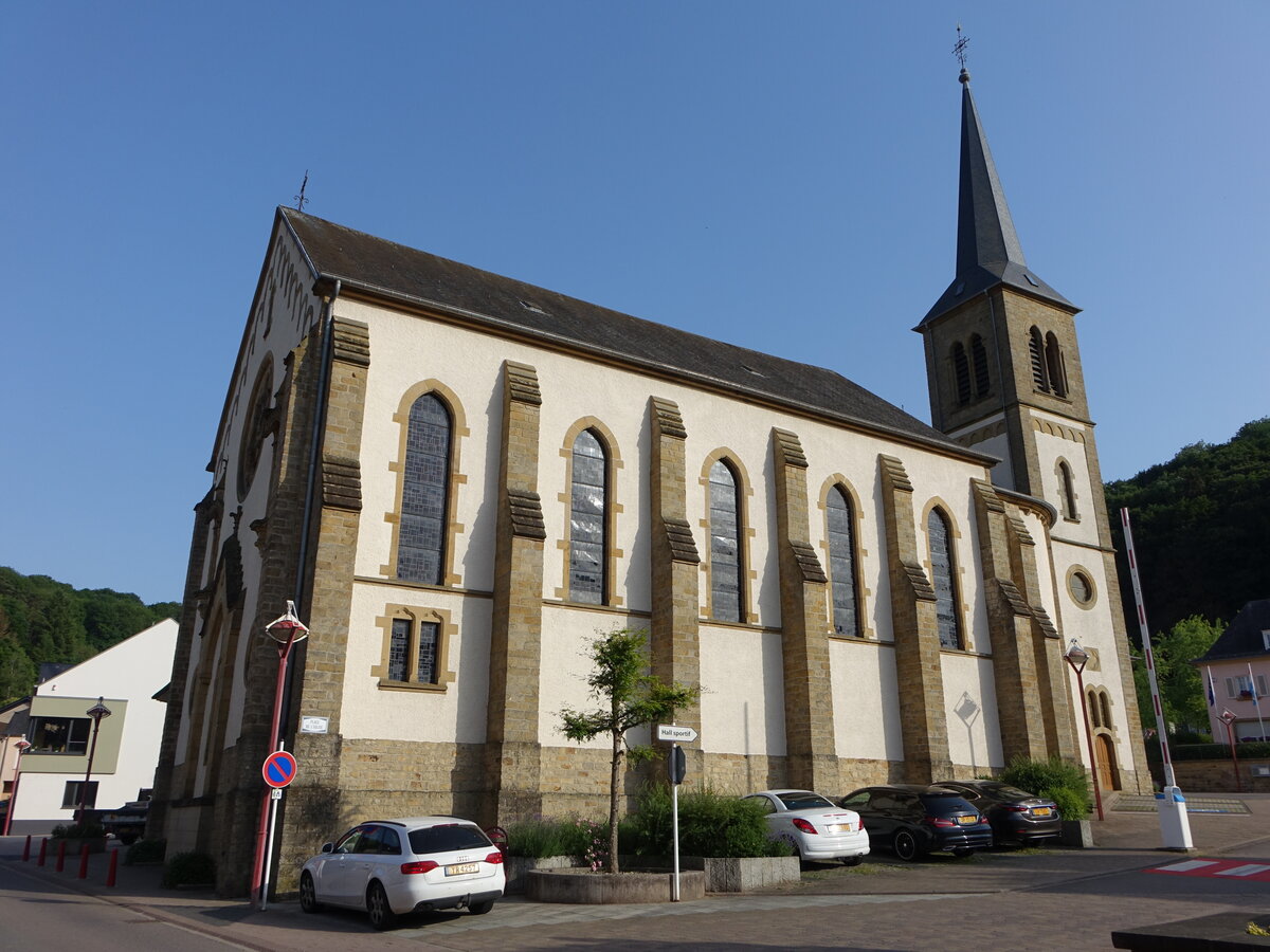 Reisdorf, Pfarrkirche St. Barthelemy am Place de Eglise (19.06.2022)