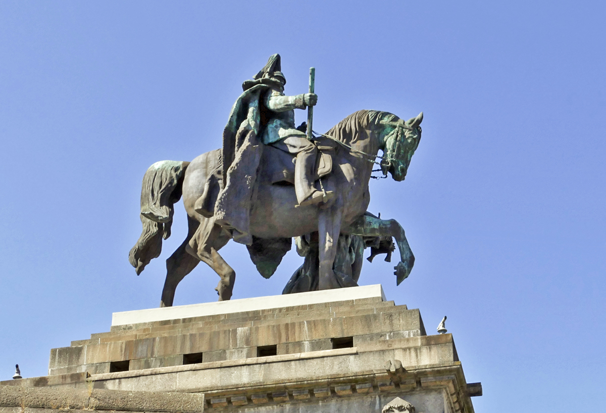 Reiterstandbild von Kaiser Wilhelm I. - 1897 am Deutschen Eck in Koblenz - 12.09.2018