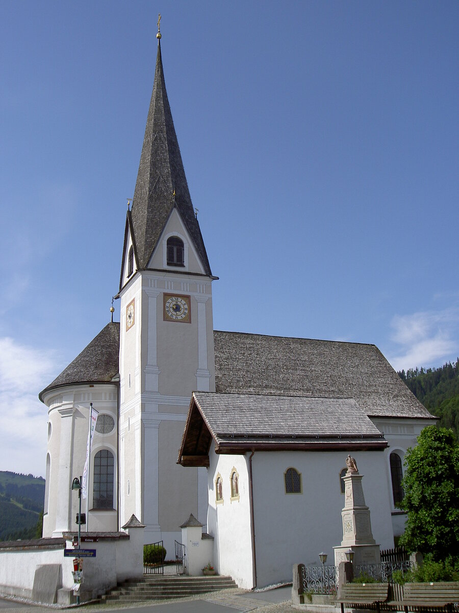 Reith, Pfarrkirche St. gidius, Langhaus und Chor wurde von 1729 bis 1731 vom Baumeister Abraham Millauer erbaut (09.06.2013)