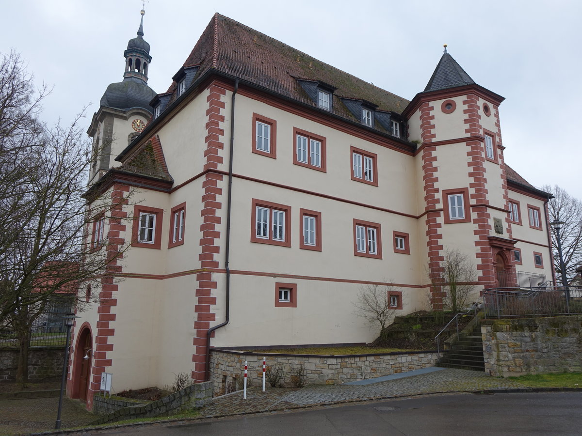 Renaissance Schloss Rgheim, zweigeschossiger Massivbau mit Treppenturm, erbaut im 16. Jahrhundert (25.03.2016)