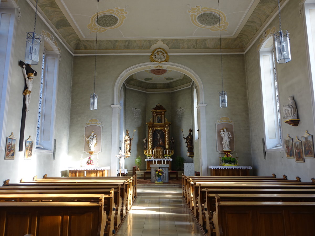 Rengershausen, Innenraum der Pfarrkirche St. Leonhard, erbaut 1792 (15.10.2017)