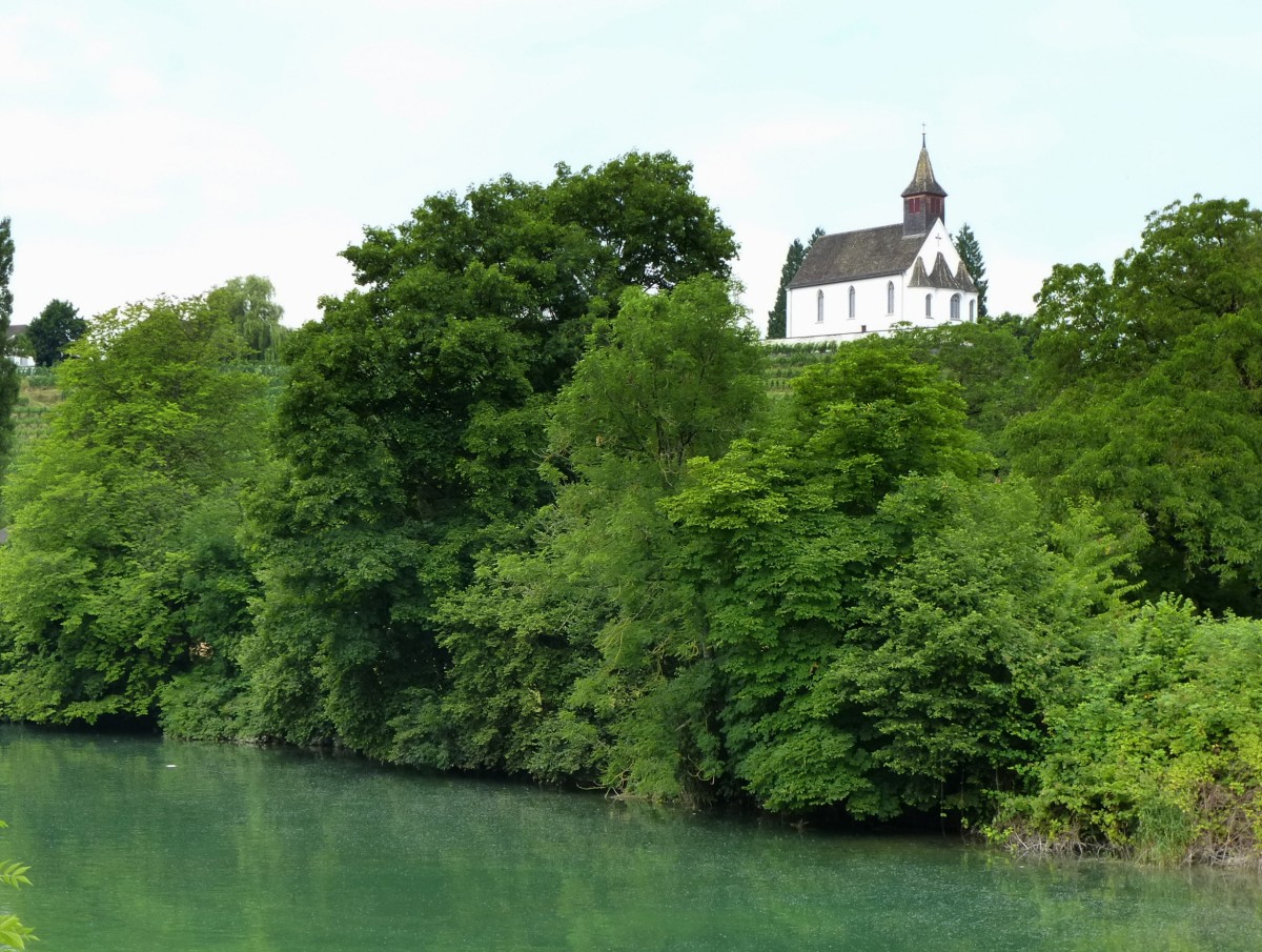 Rheinau, Blick von der Klosterkirche auf der Rheininsel zur Bergkirche St.Nikolaus, Juli 2013