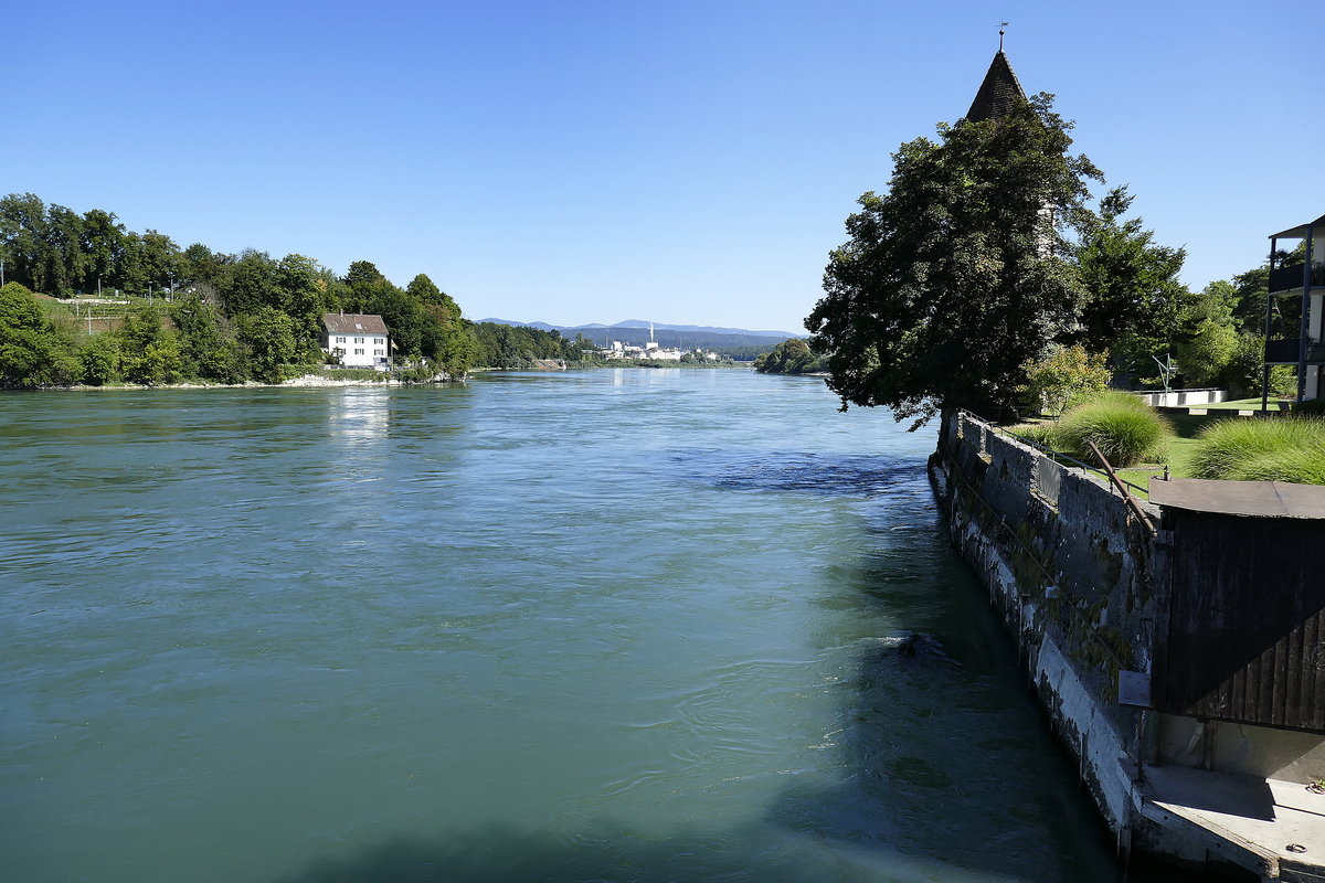 Rheinfelden AG, Blick vorbei am Messerturm (rechts) rheinaufwrts Richtung Kraftwerk, Sept.2019