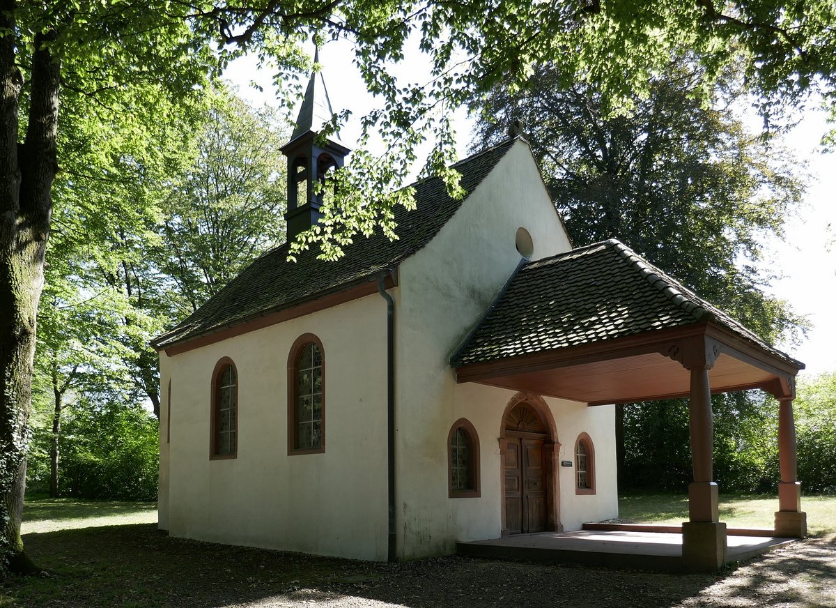 Rheinfelden AG, die Gottesackerkapelle von 1598, 1740 nach Kriegszerstrung wieder aufgebaut, Sept.2019