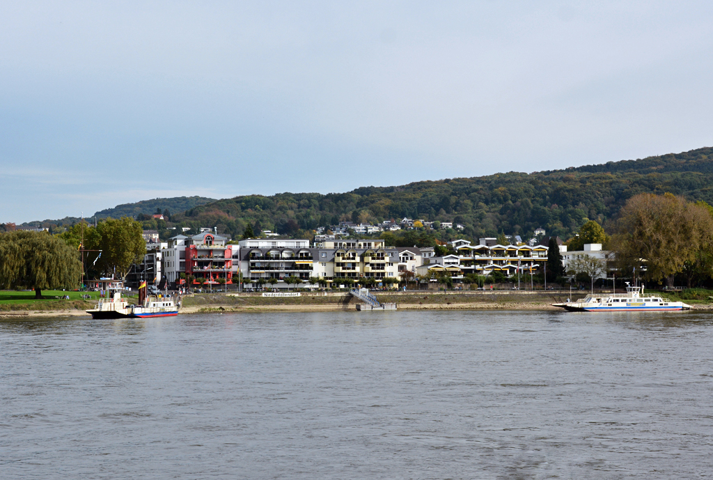 Rheinuferpromenade in Niederdollendorf - 12.10.2014