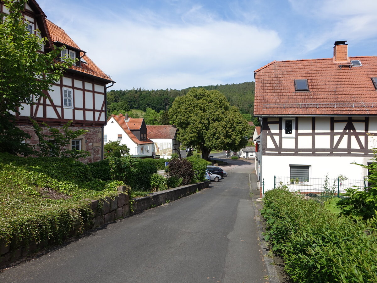 Richelsdorf, Fachwerkhuser am Kirchrain (03.06.2022)