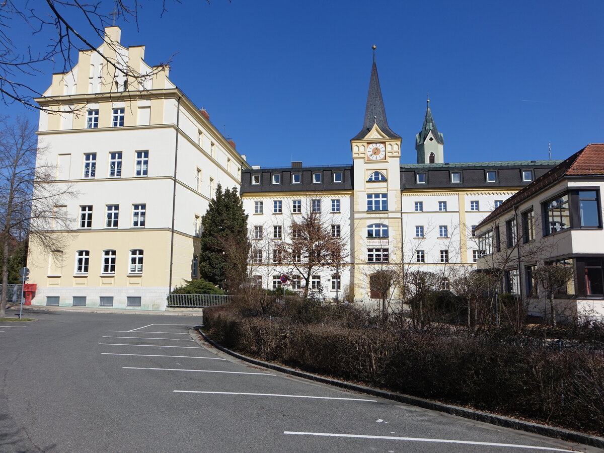 Riedenburg, Klarissenkloster St. Anna, gegrndet 1860, Ausbau 1891 (12.03.2017)