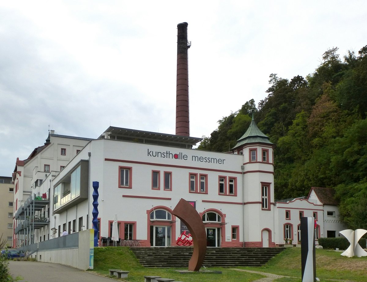 Riegel, Blick auf die Kunsthalle Messmer, seit 2006 Teil der ehemaligen Brauerei, Sept.2015