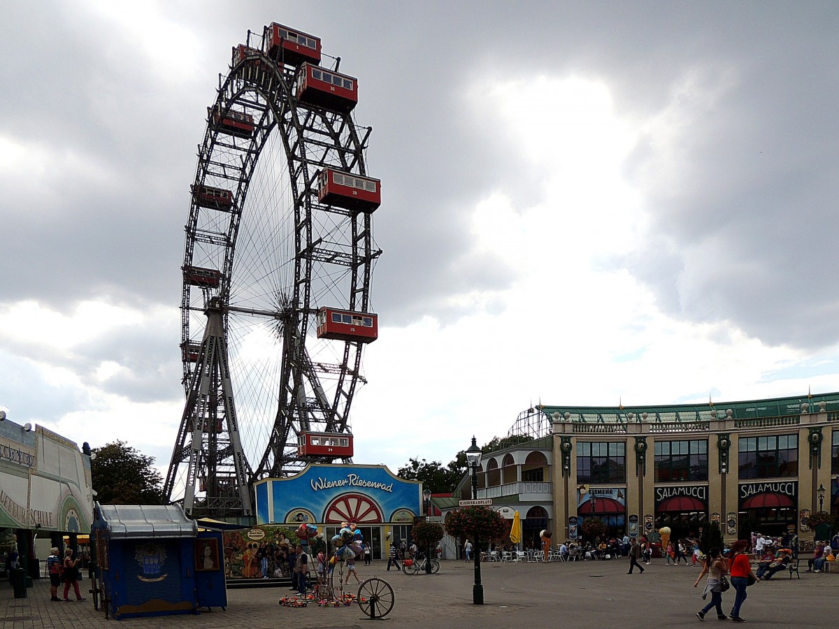 Riesenrad am Pratergelnde gilt als eines der vielen Wahrzeichen von WIEN;130829