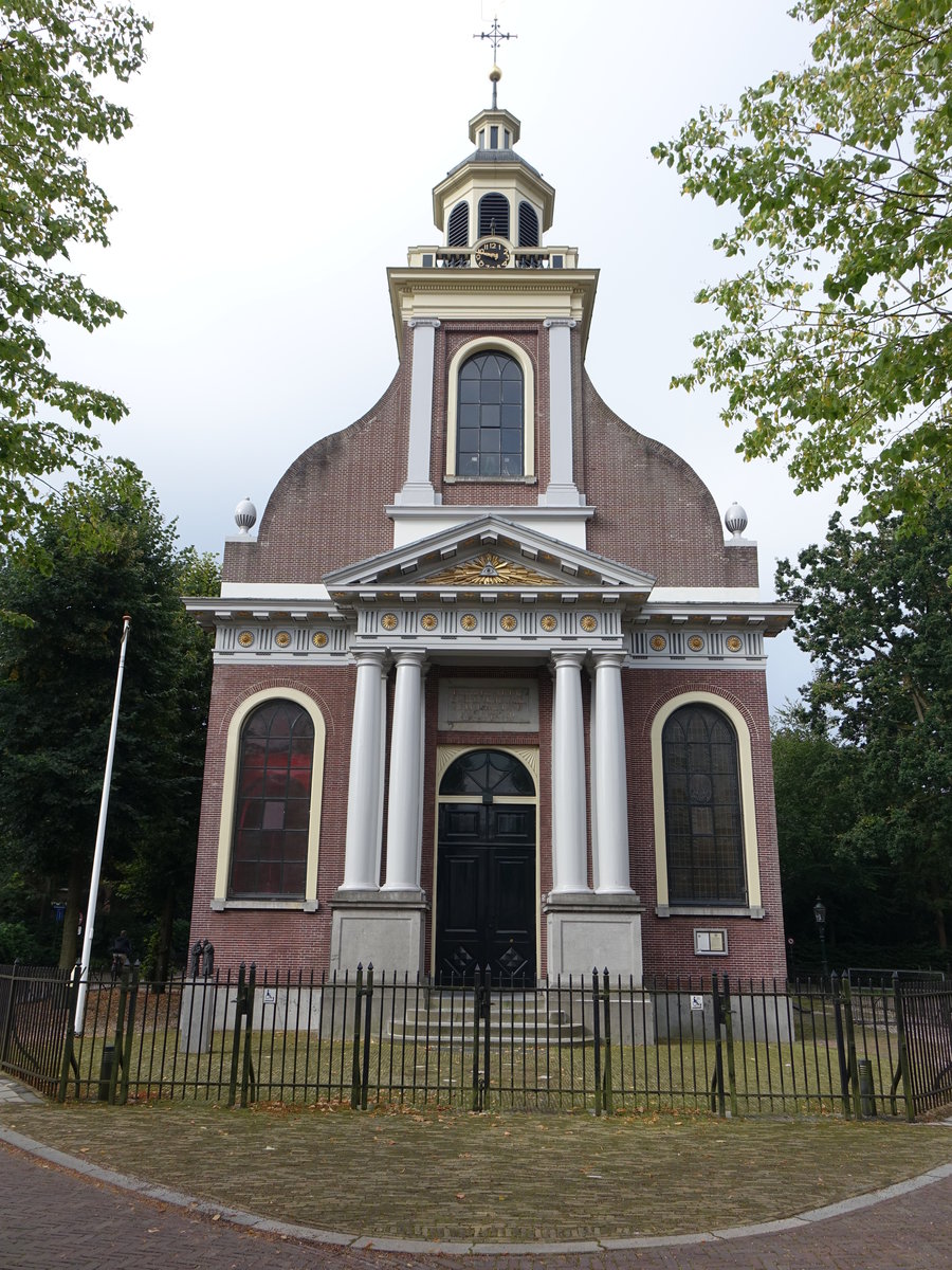 Rijsenburg, St. Petrus Kirche, erbaut 1810 am Kerkplein (20.08.2016)