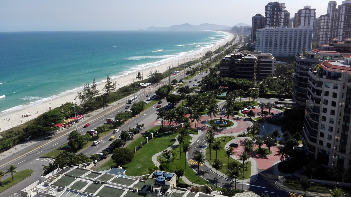 Rio de Janeiro. Uferpromenade des Stadtteils Barra da Tijuca. Aufgenommen am 29.08.2018.