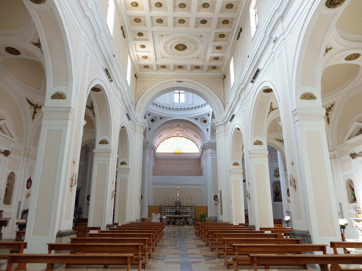 Rionero in Vulture, Innenraum der Pfarrkirche San Marco (30.09.2022)