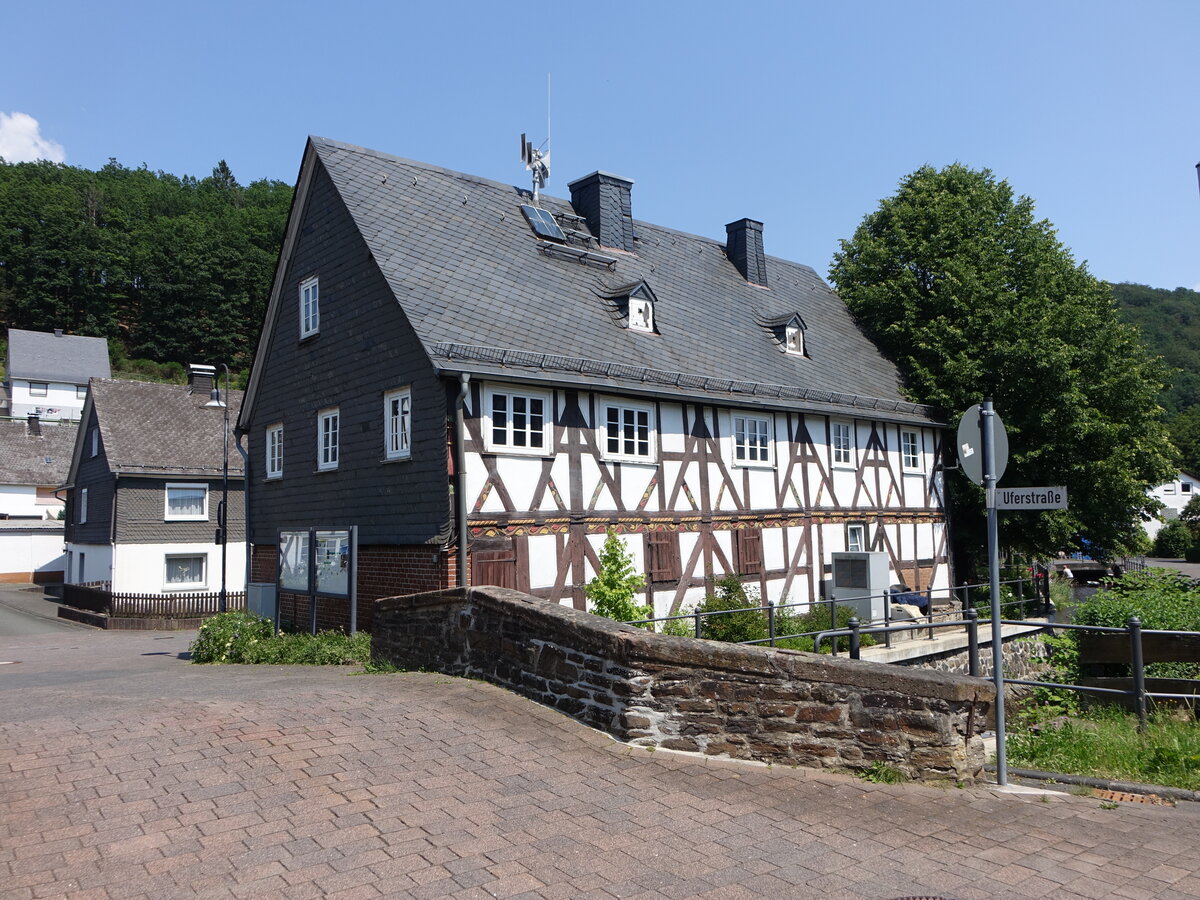 Rittershausen, Fachwerkhaus Backes an der Uferstra�e (27.06.2026)