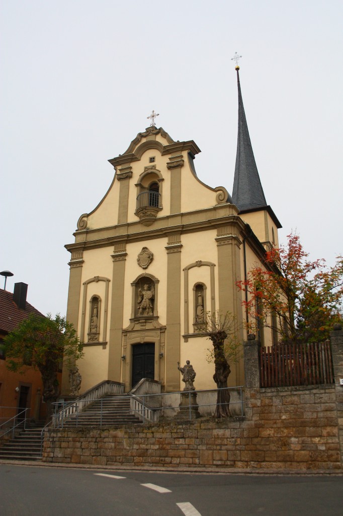 Rittershausen, Pfarrkirche St. Matthus, erbaut von 1783 bis 1785 (26.10.2014)