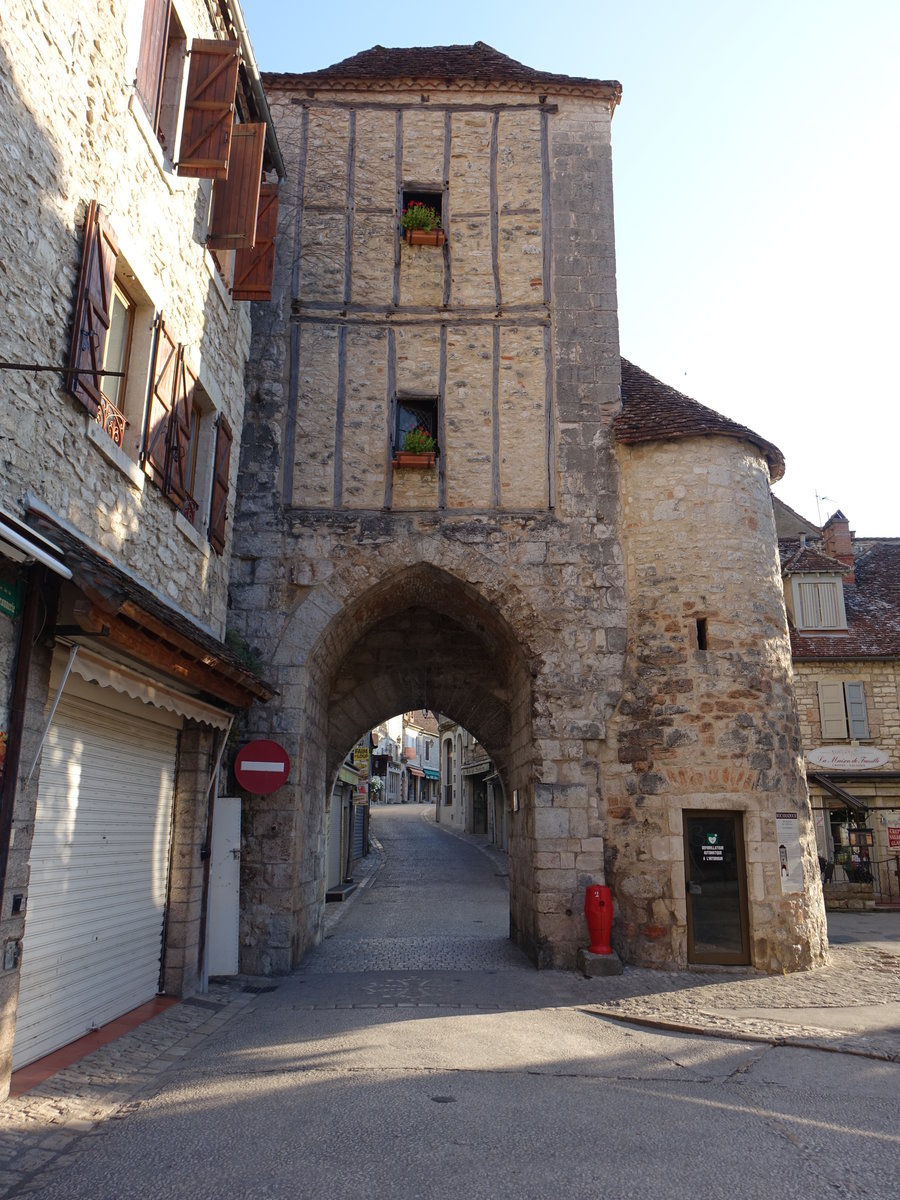 Rocamadour, Porte Salman am Place de la Caretta in der Unterstadt (22.07.2018)