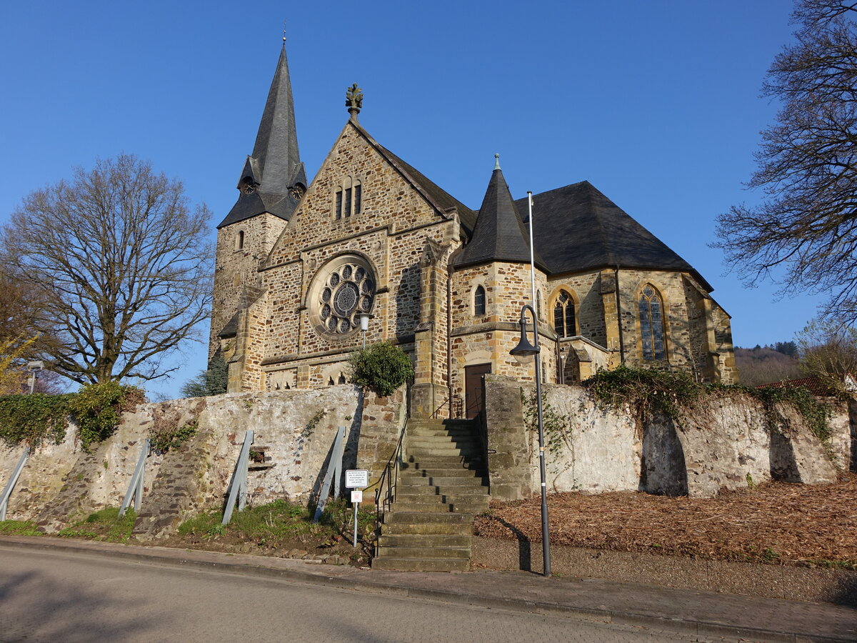R�dinghausen, evangelische St. Bartholom�us Kirche, erbaut ab 1233 (22.03.2026)