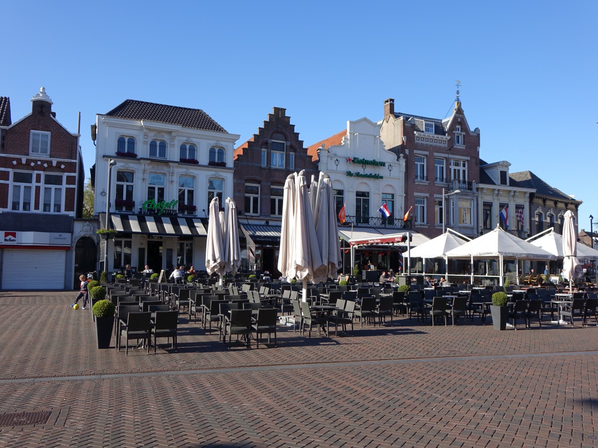 Roosendaal, Huser am Neuen Markt (30.04.2015)
