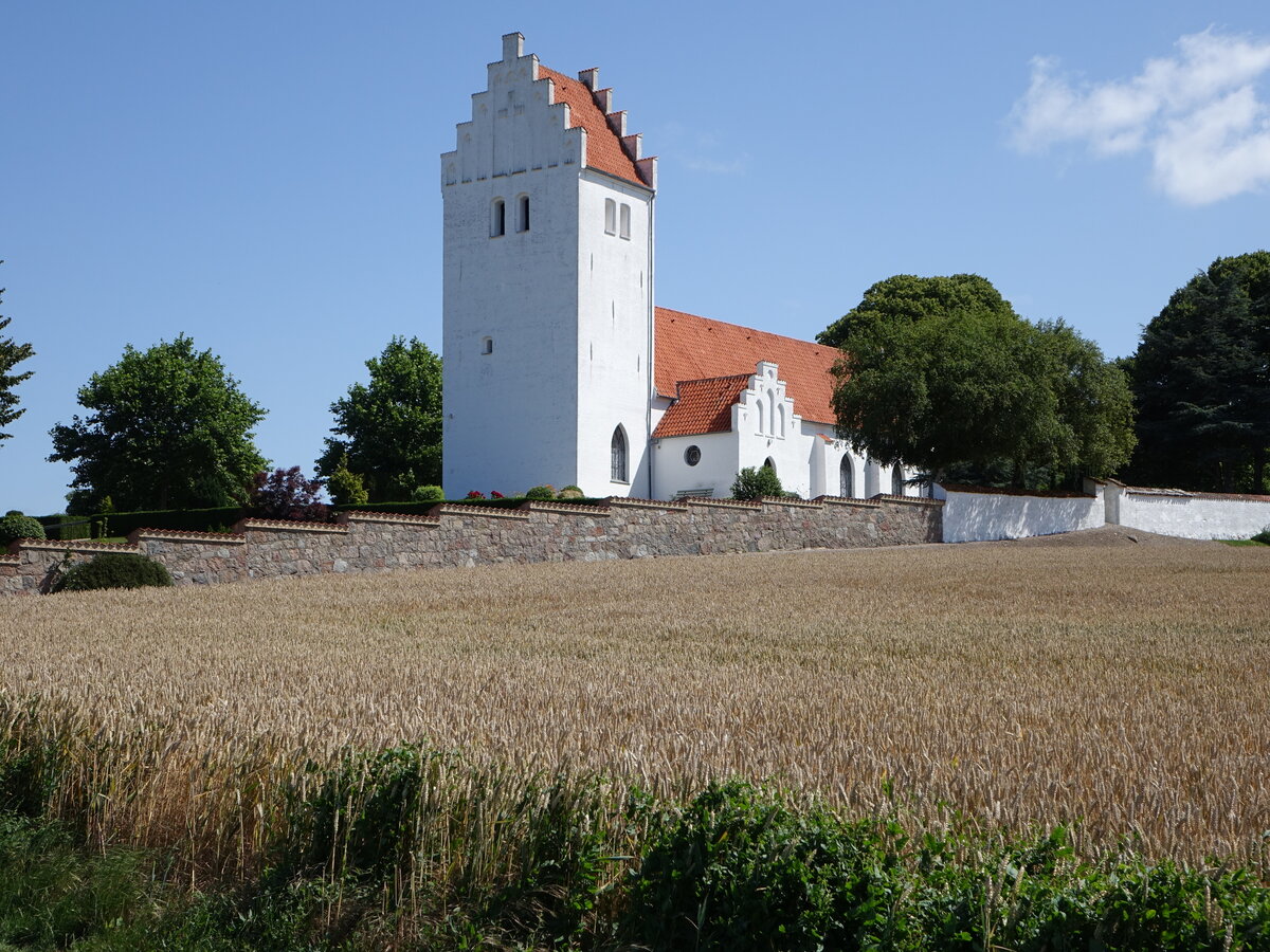 Rorby, evangelische Kirche, romanisch erbaut um 1100 (17.07.2021)