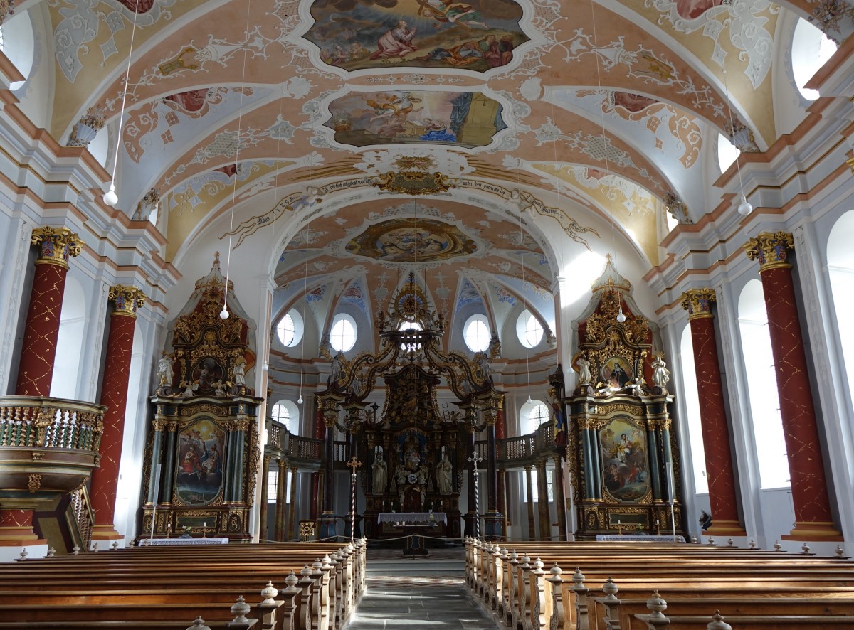 Rot a. d. Rot, Innenraum der Friedhofskirche St. Johann, Altre von Johann Georg Reusch, Deckengemlde von Johann Michael Biehle (29.01.2016)