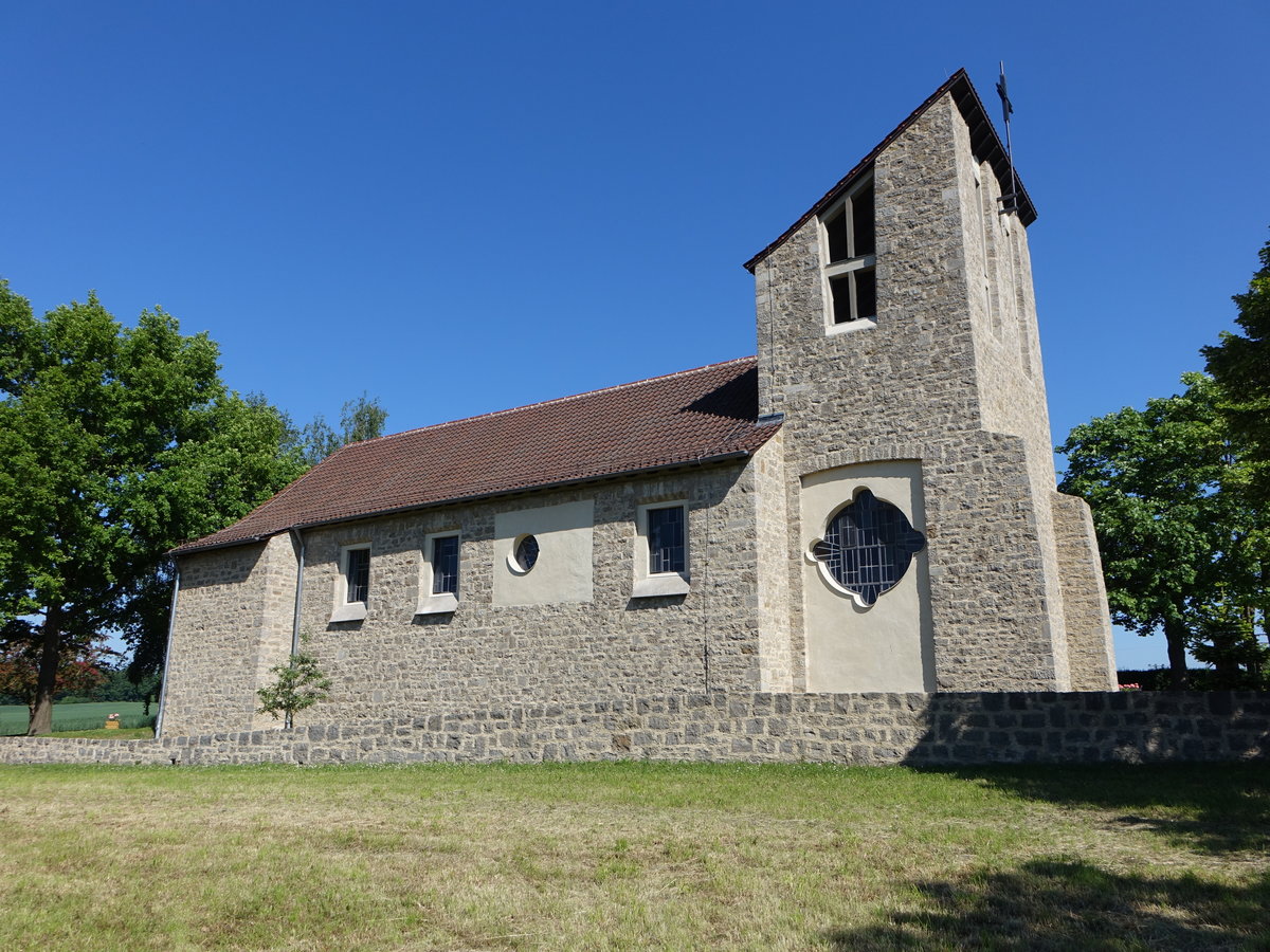 Rothof, katholische Filialkirche Sankt Cosmas und Damian, erbaut von 1954 bis 1958 durch Hubert Gro (27.05.2017)