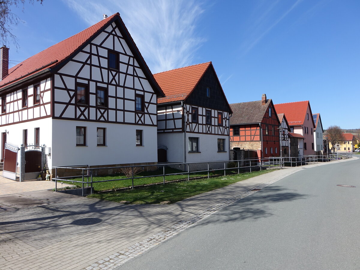 Rottdorf, Fachwerkhuser in der Bachstrae (17.04.2022)