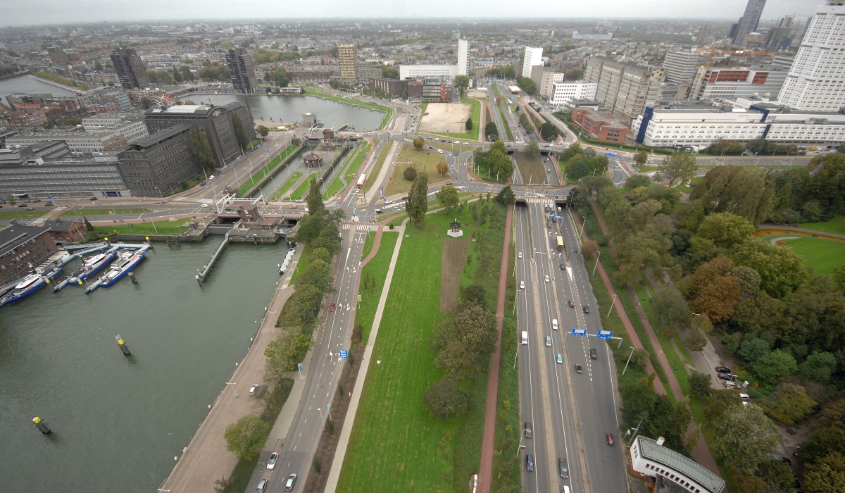 Rotterdam vom Euromast aus gesehen. Aufnahmedatum: 16. Oktober 2011.