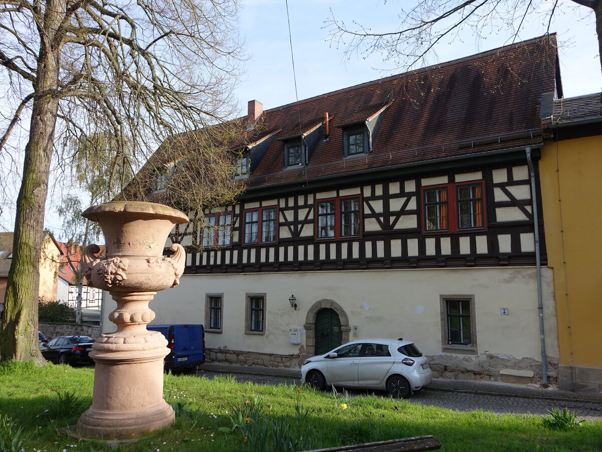 Rudolstadt, Fachwerkhaus am Kirchhof (22.04.2023)