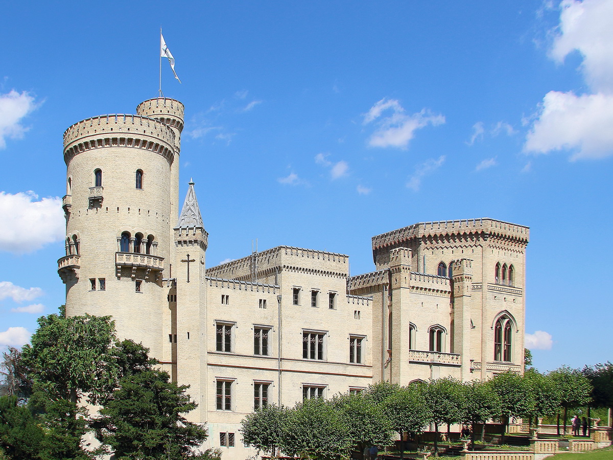 Rckseite des Schloss Babelsberg bei Potsdam  am 09. August. 2017.